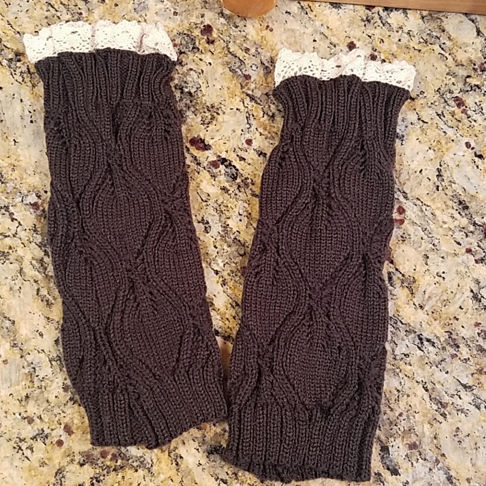 Women's Dark grey & lace Boot cuffs, NWOT boutique - Picture 3 of 8